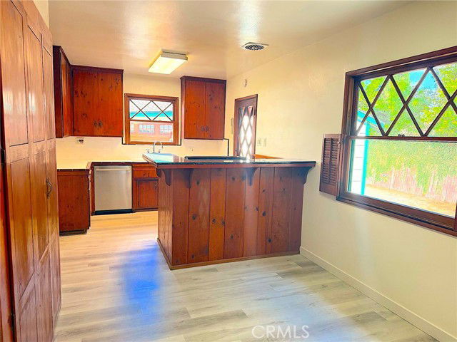 Foto del edificio - 6348 N Provence Rd