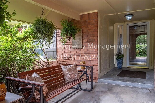Foto del edificio - Large | 4 Bed | 3 Bath | South Tulsa