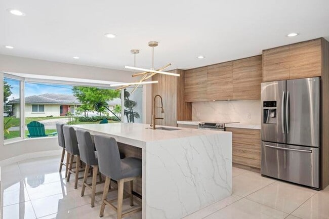 Photo - 2112 NE 32nd Ave House