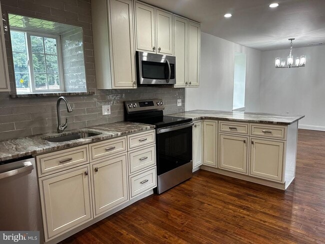 Foto del edificio - 1009 Davis Grove Rd