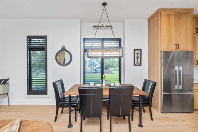 Foto del edificio - 1907 Alabama St