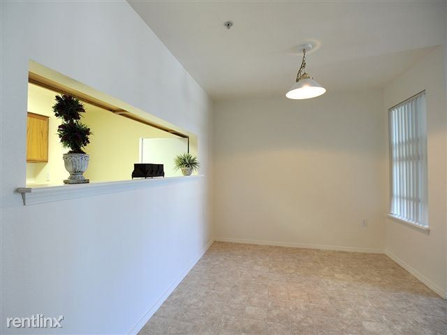 Primary Photo - 2 br, 1 bath Apartment - 6341 Birch Lane