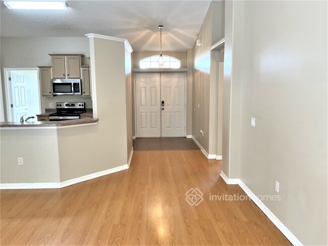 Building Photo - 317 Clermont Dr