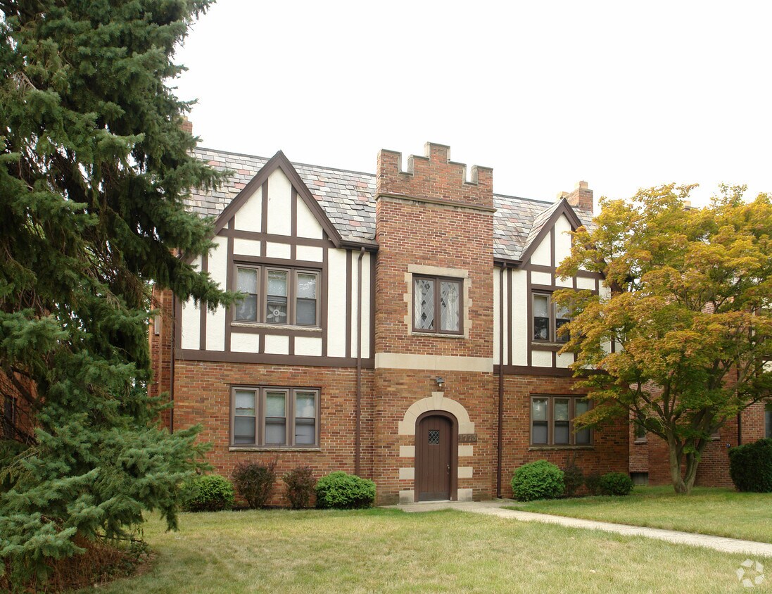 Building Photo - 1773 King Ave