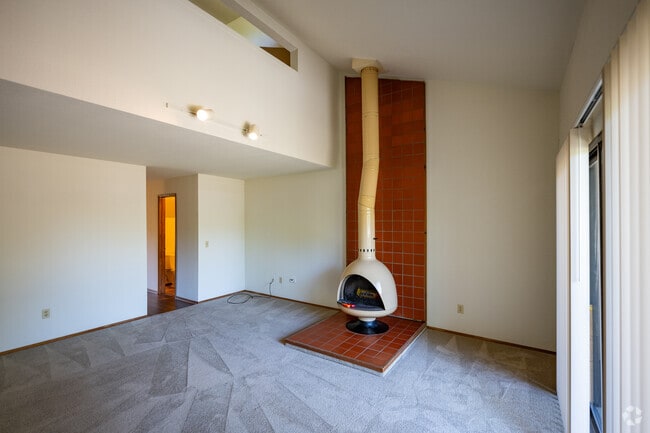 1BR, 1.5BA - 1100SF - Living Room - Valley View Townhomes