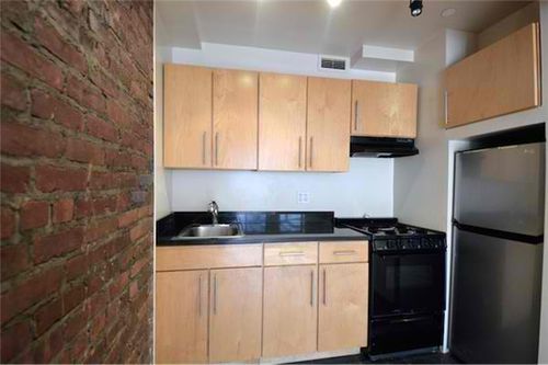 Foto del edificio - 415 W 48th St