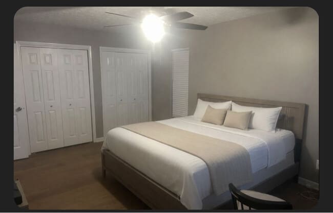 Foto del edificio - 504 Campbell Dr