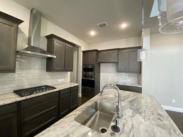 Building Photo - 13098 Scissortail Dr
