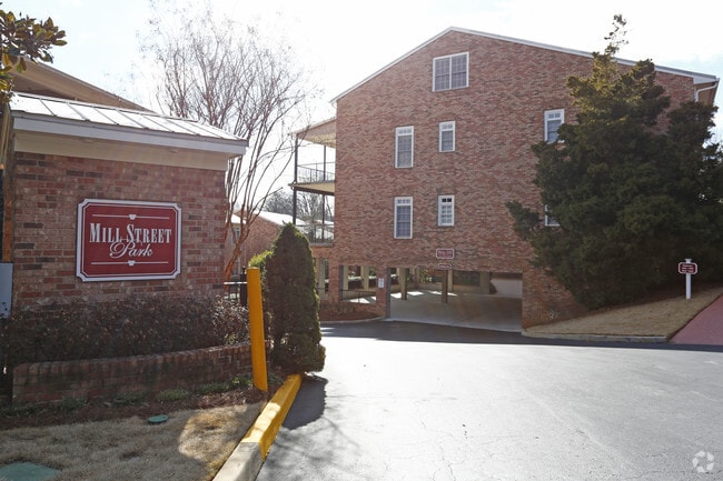 Building Photo - Mill Street Park