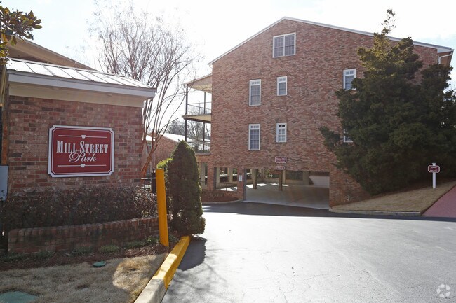 Foto del edificio - Mill Street Park