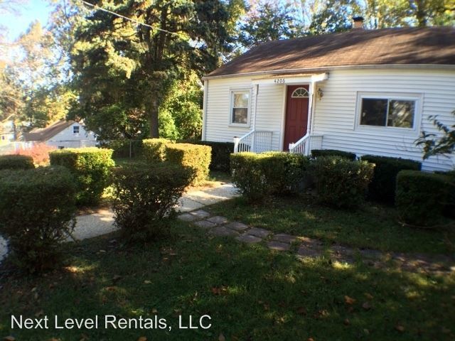 Primary Photo - 2 br, 2 bath House - 4206 Round Hill Rd