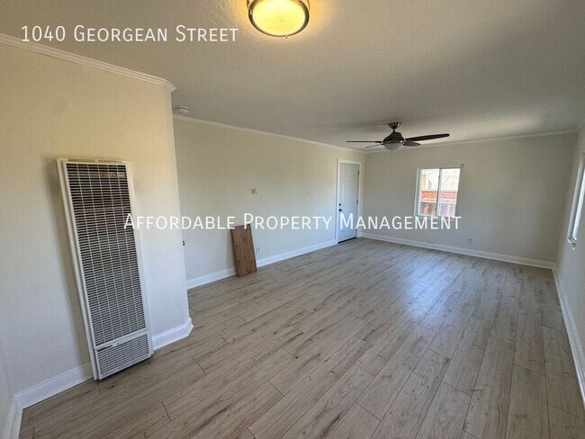 Foto del edificio - 1040 Georgean St