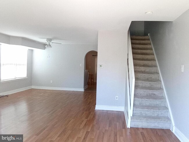 Building Photo - 1114 Sheffield Ct