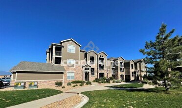 Building Photo - 2855 Blue Sky Cir