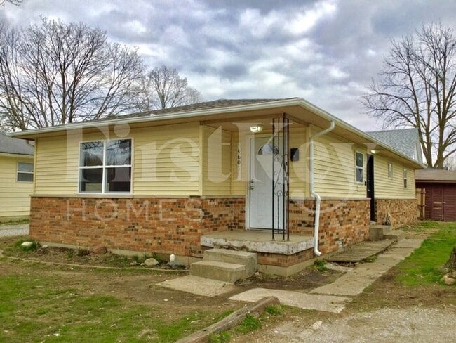 Building Photo - 4601 N Richardt Ave