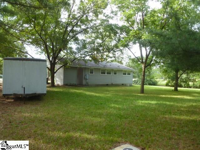 Foto del edificio - 301 E Butler Rd
