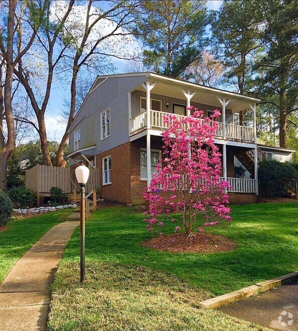 Parks of Kildaire Apartments for Rent with Washer & Dryer Cary, NC