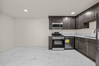 Building Photo - 6248 Dorothy Dr