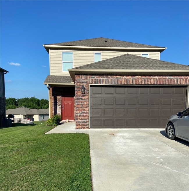 Building Photo - 3321 Red Tail Wy