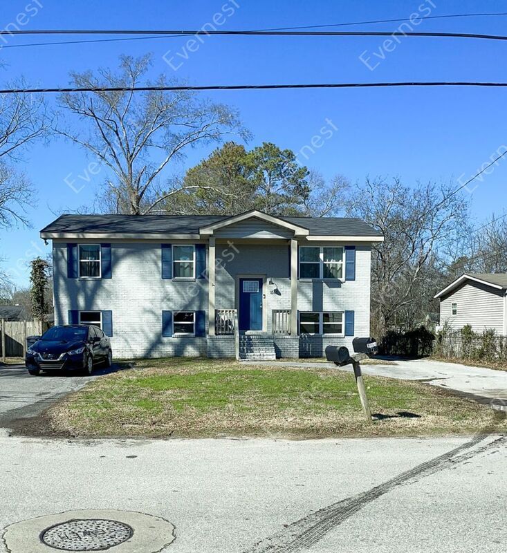 Primary Photo - 1565 Burns Ave