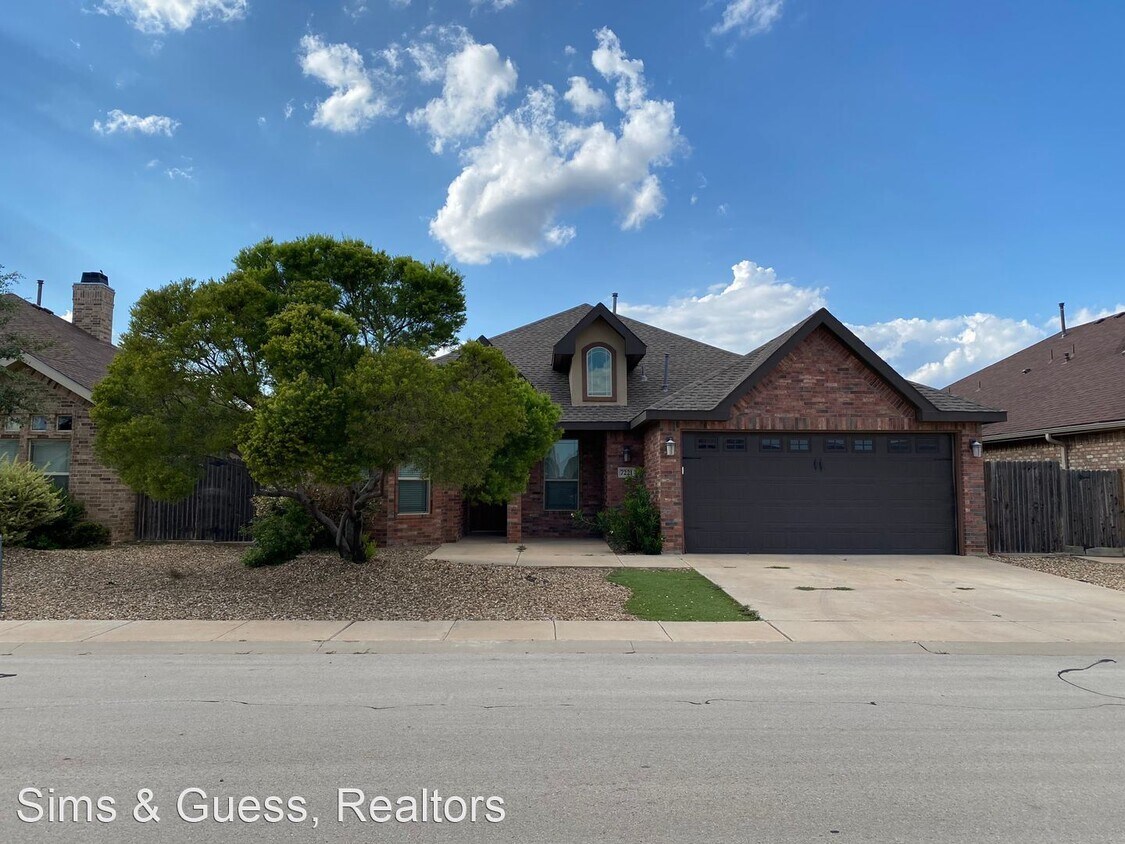 Primary Photo - 4 br, 2 bath House - 7221 Donatello