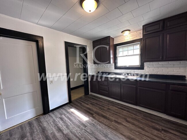 Foto del edificio - 1203 Cleveland-