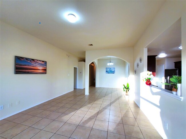 Foto del edificio - 7202 Avon Park Ln