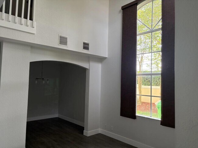 Foto del edificio - 11500 NW 33rd St