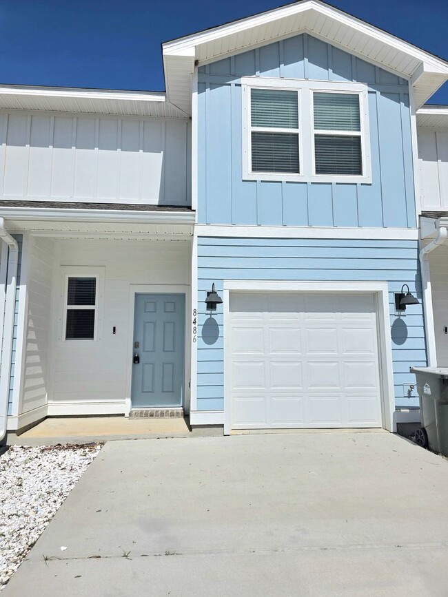 Building Photo - 8486 Bluejack Dr