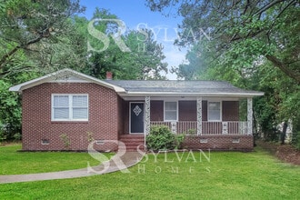 Building Photo - 752 Shull St