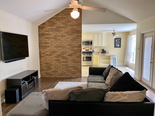 Living Room - 75 Lisa Ave