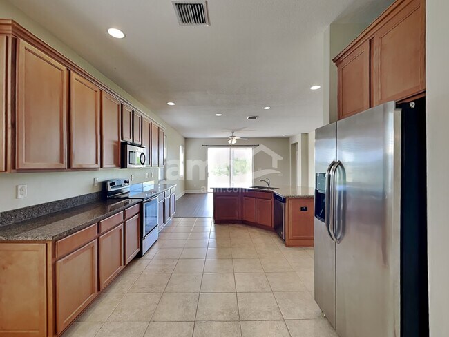 Building Photo - 2410 Hawks Point Ct