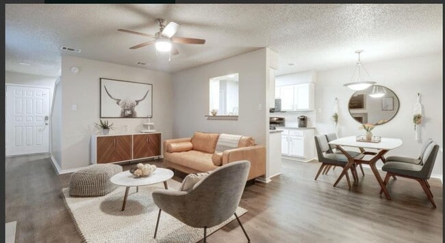 Foto del edificio - 1338 Christopher Ave