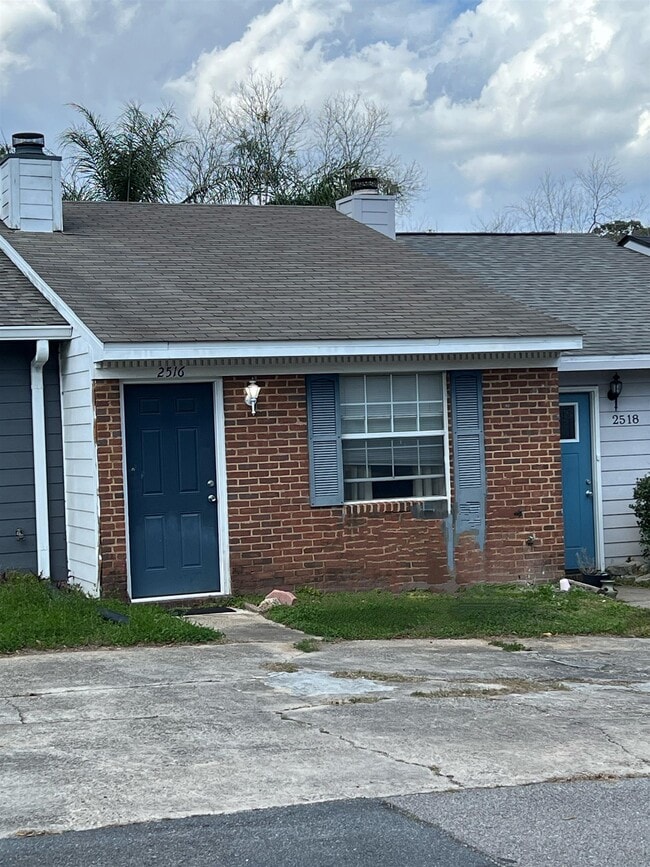 Building Photo - 2516 Mar Ct