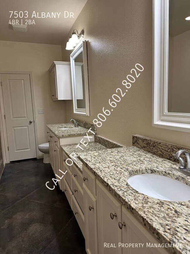 Building Photo - Great 4 bed 2 bath in City View!