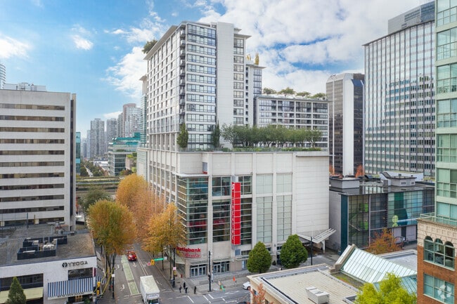 Building Photo - Electric Avenue