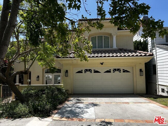 Foto del edificio - 10515 Oaklawn Rd