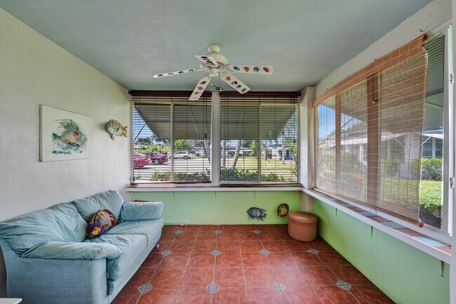 Foto del edificio - 517 High Point Dr