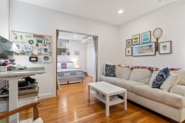 Foto del edificio - 130 Longwood Ave