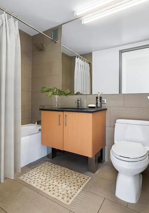 Building Photo - 29 Beekman St