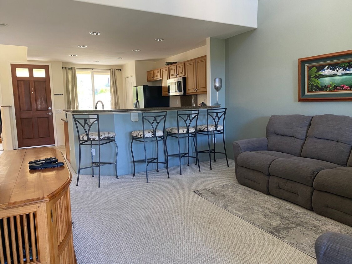 Primary Photo - Ali'i Cove Turnkey 2 Bedroom 2 Bathroom wi...