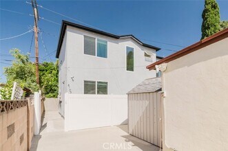 Building Photo - 8107 Lemona Ave