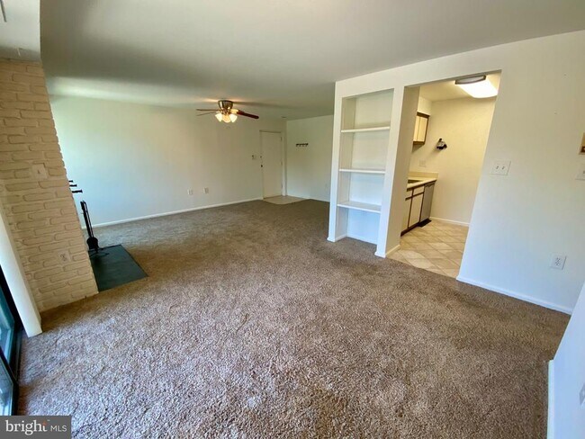 Foto del edificio - 1108 Castle Harbor Way
