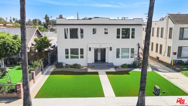 Building Photo - 10 N Primrose Ave