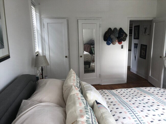 Foto del edificio - 314 Larchmont Acres