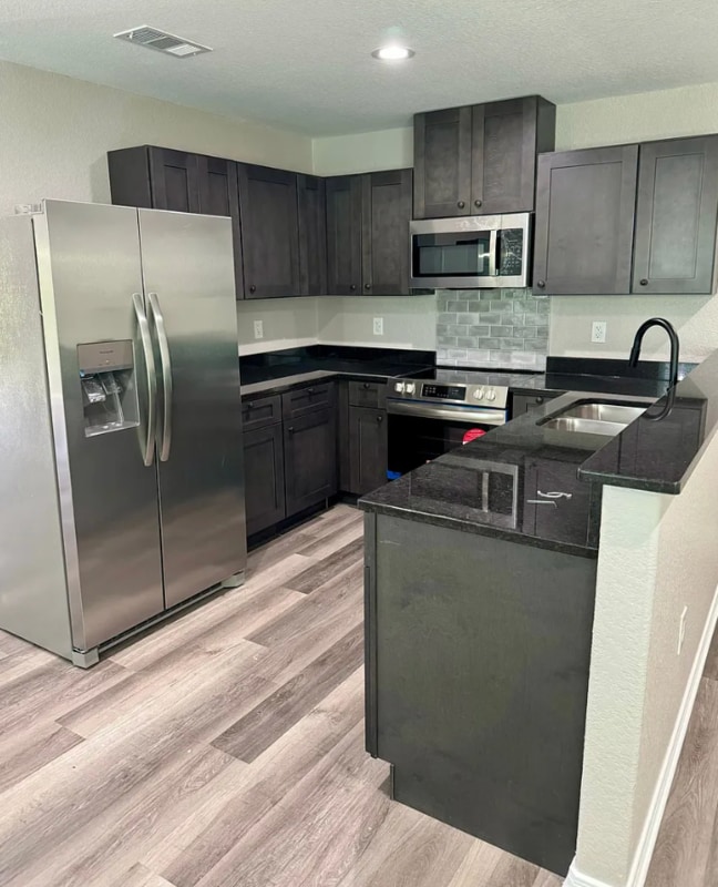 Building Photo - 1609 Cleveland Ave