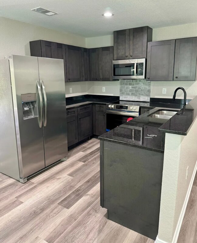 Foto del edificio - 1609 Cleveland Ave