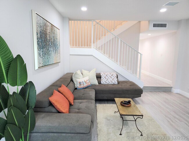 Foto del edificio - 572 SE 20th Ave