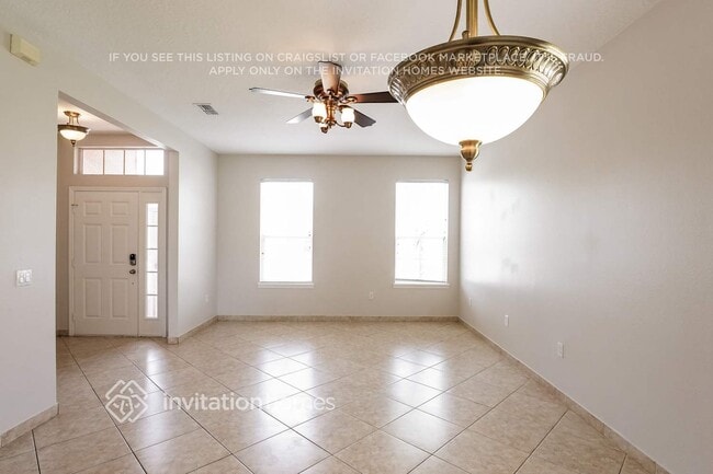 Foto del edificio - 672 Hacienda Cir