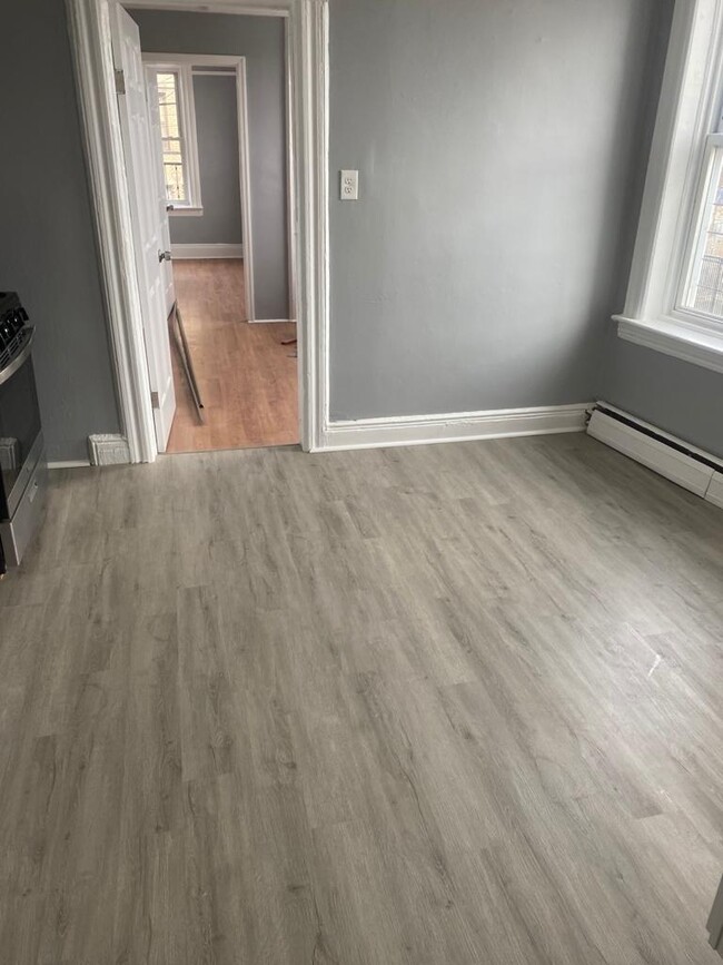 New Floors - 31 Gray St